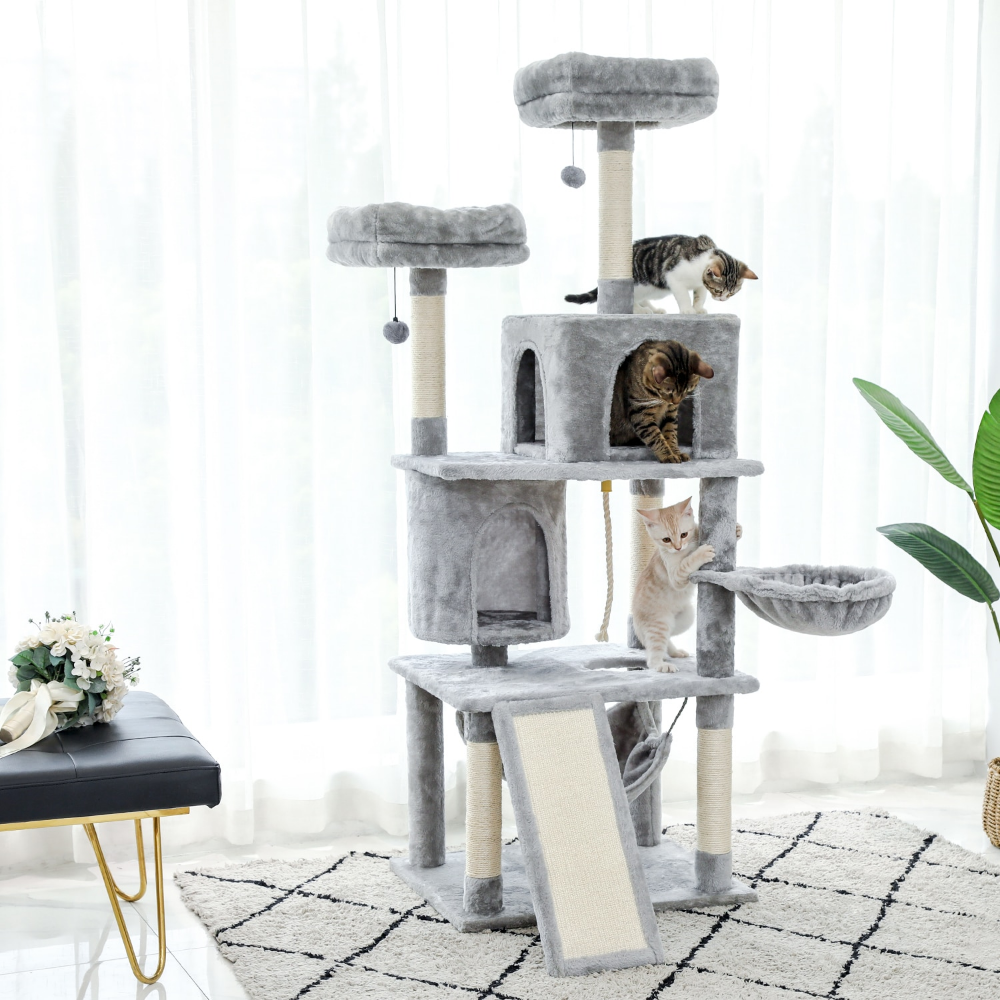 Paws Paradise Scratching Post Cat Tower