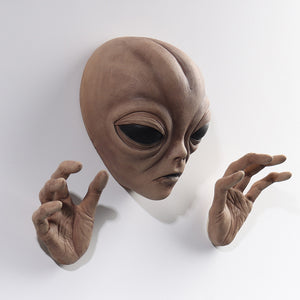 Alien Life Like Wall burster Head Wall Mounted Decor Set