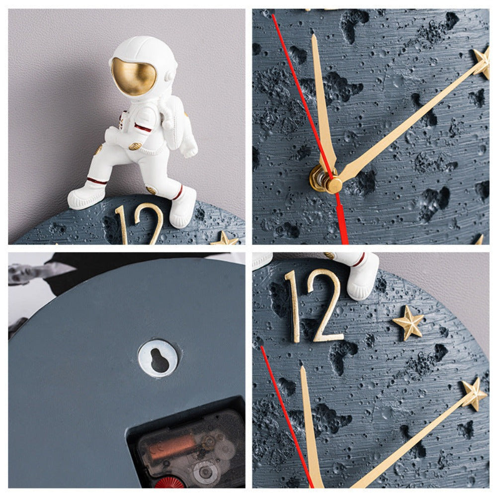Hanging Astronaut Wall Clock (2 style) 3 Colors