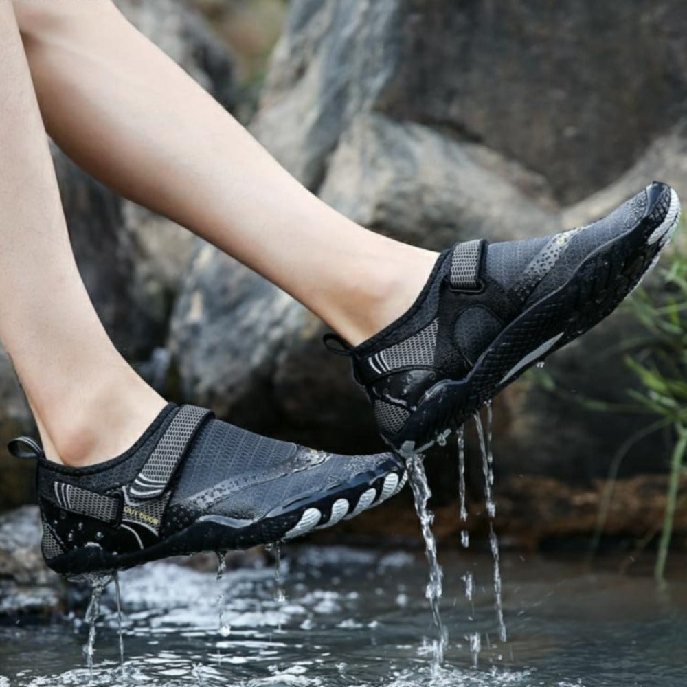 Outdoor Water Shoes For Men & Women (11 Colors) Size 6-1