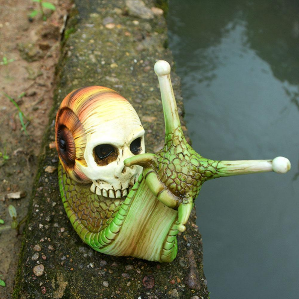 Snail Skull Figurine Ornament Décor 