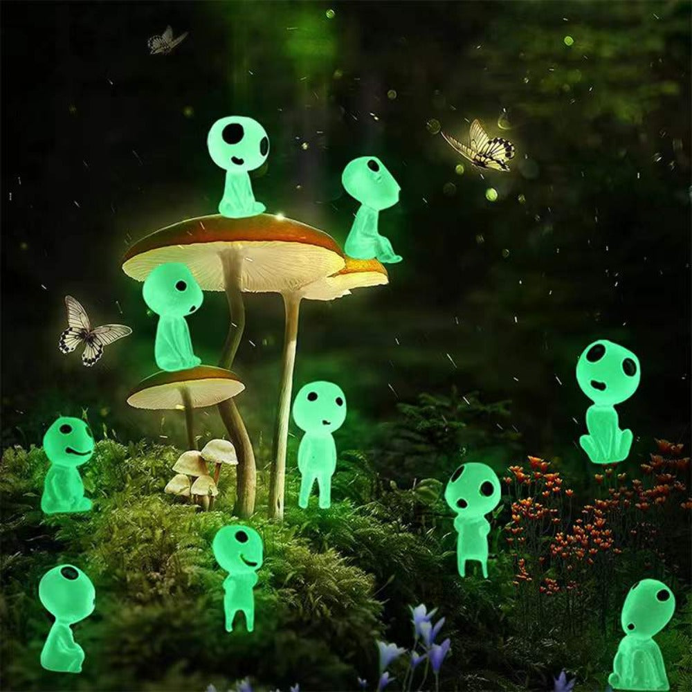 Luminous Outdoor Glow Tree Ghost Forest Spirits Home Décor (2 Colors) 10-20PCS
