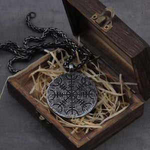 Viking Helm of Awe Compass Pendant Necklace Chain for Men (2 Sizes)