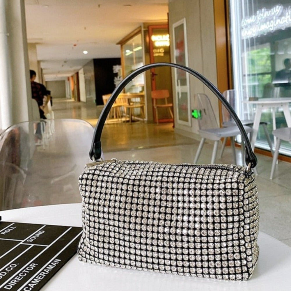 Crystal Diamond Rhinestone Hand Purse (2 Colors)