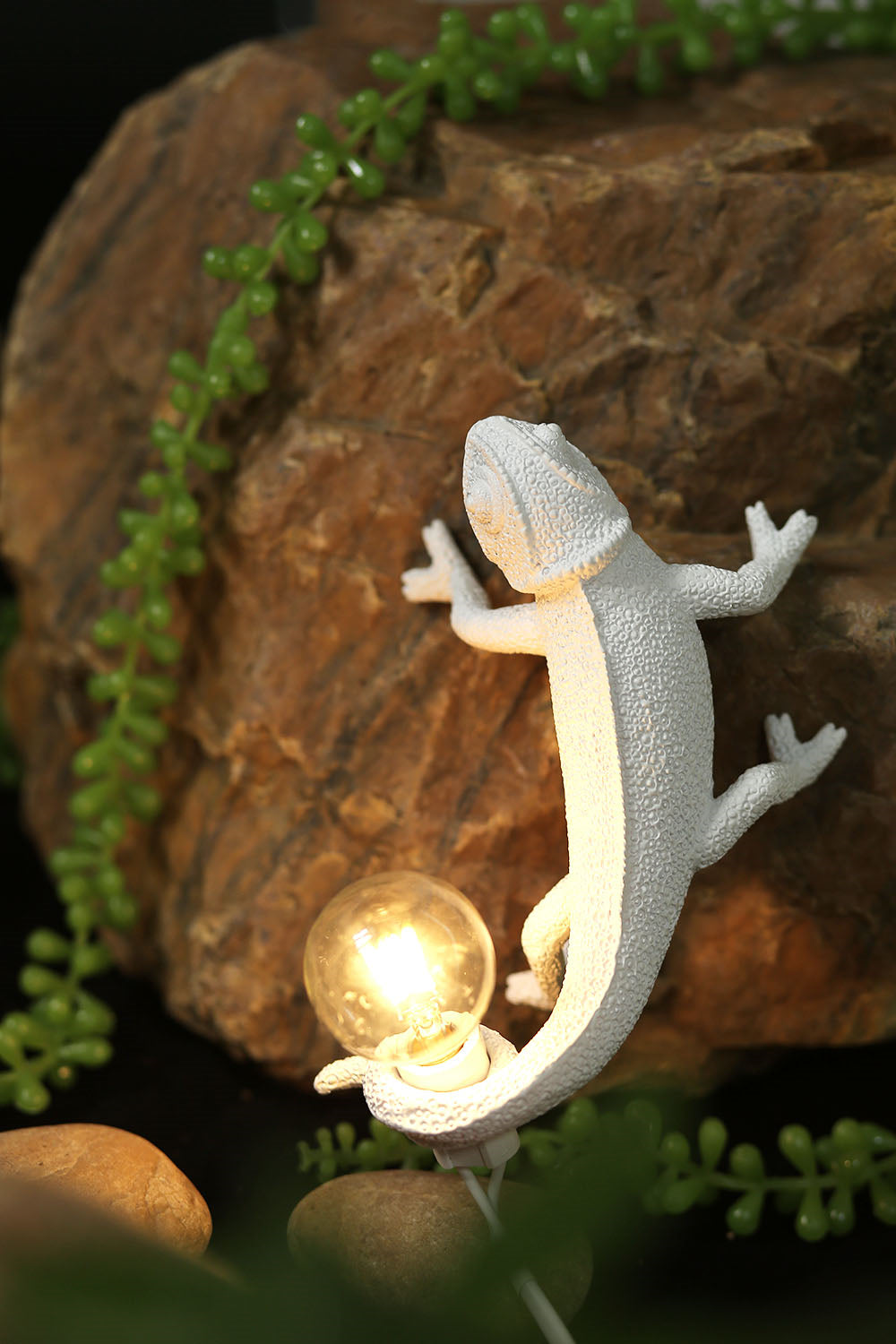 Nordic Chameleon Lizard Lamp (5 Styles)