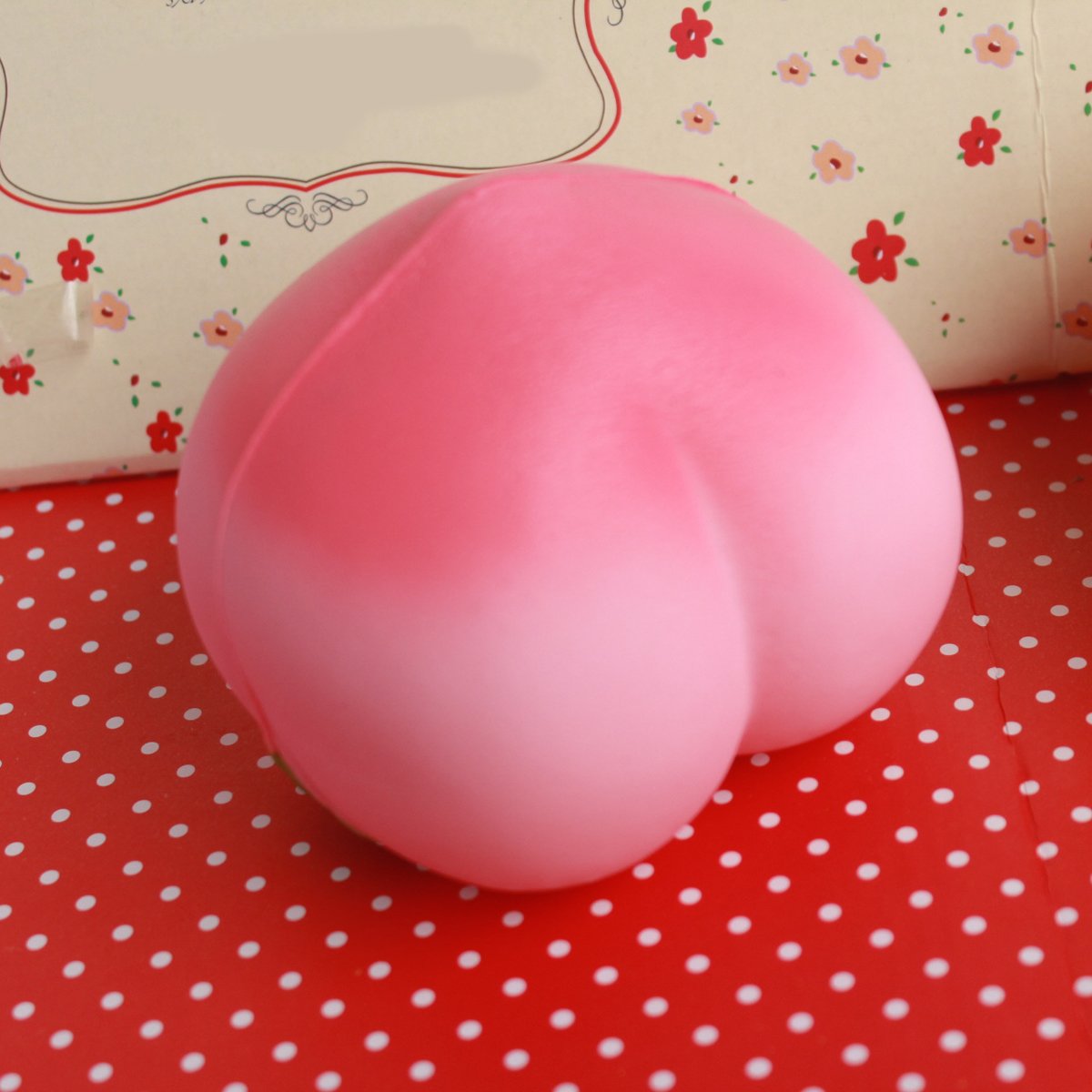 Jumbo Kawaii Peach Squishy